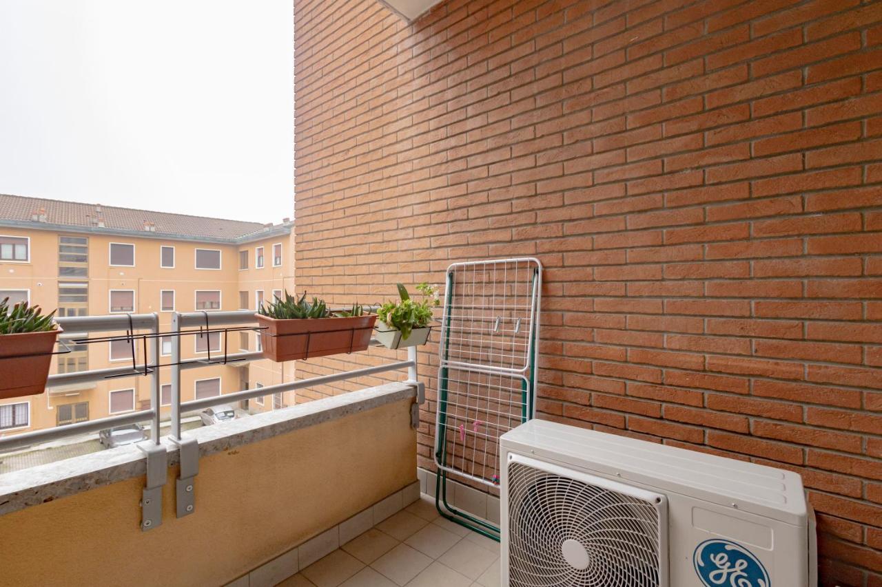 Апартаменты Bomboniera Milano Zona Rho Fiera - Bilocale 70Mq Сенаго Экстерьер фото